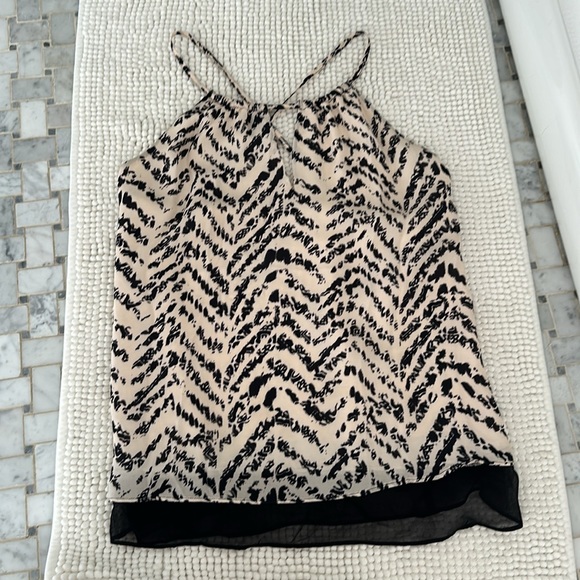 Tank - Picture 3 of 3